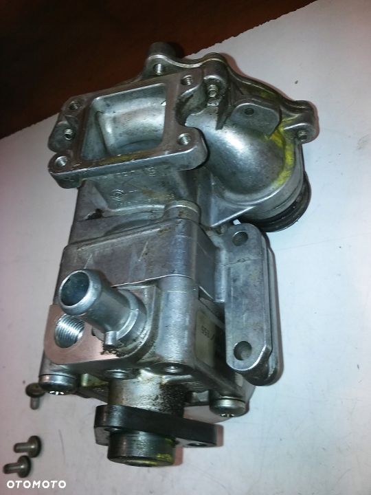 POMPA WSPOMAGANIA BMW E46 E90 E91 E92 X1 X3 - 2