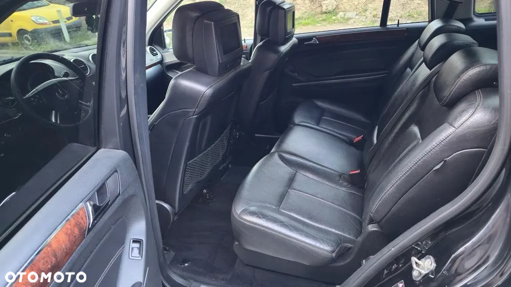 Mercedes-Benz GL 450 4Matic 7G-TRONIC - 18