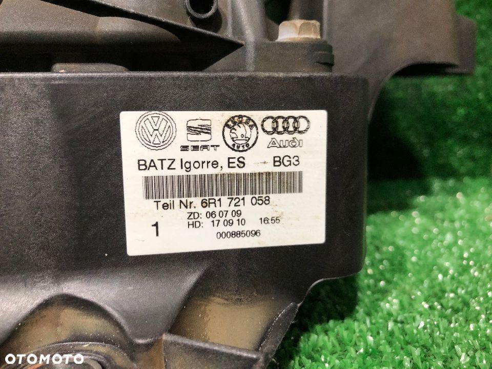 VW VOLKSWAGEN POLO V 6R 1.6 TDI CAY PEDAŁ HAMULCA GAZY PODSTAWA STELAŻ PEDAŁÓW - 3