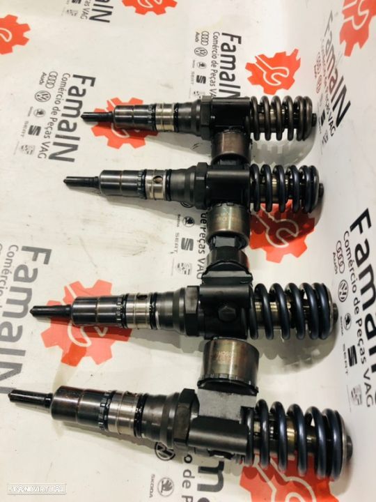 Injetores AUDI 2.0TDi 140cv /03G130073 BOSCH - 5