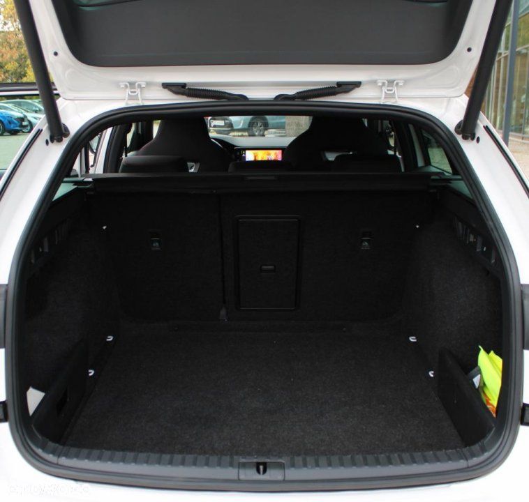 Skoda Octavia - 32