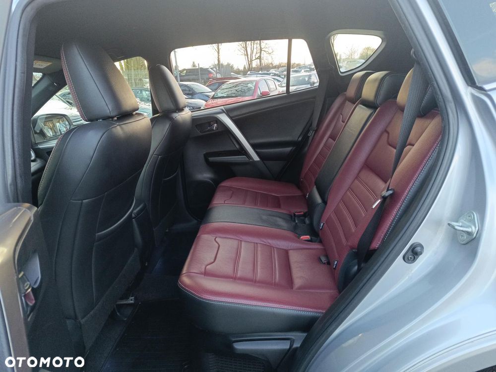 Toyota RAV4 - 14