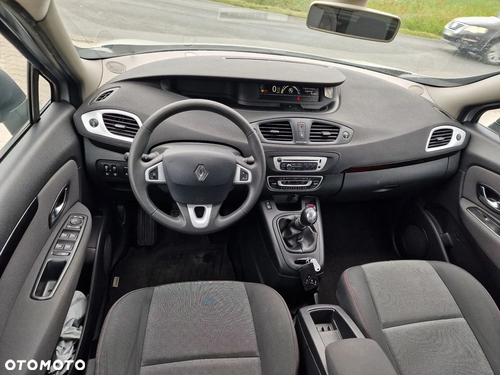 Renault Scenic 1.5 dCi Expression - 25