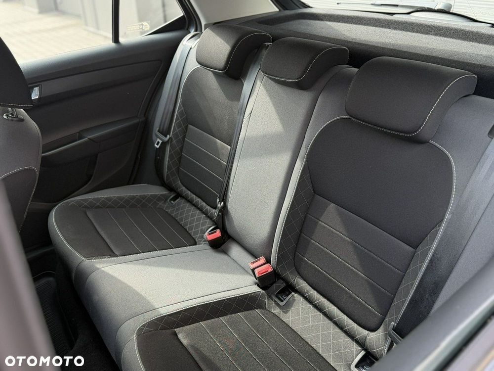 Skoda Fabia - 16