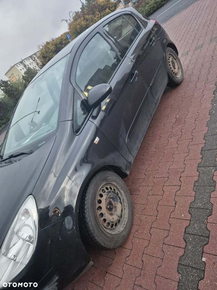 Opel Corsa - 4