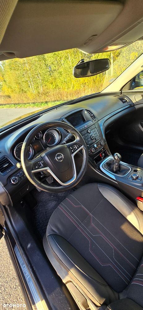 Opel Insignia 1.6 T Cosmo - 12