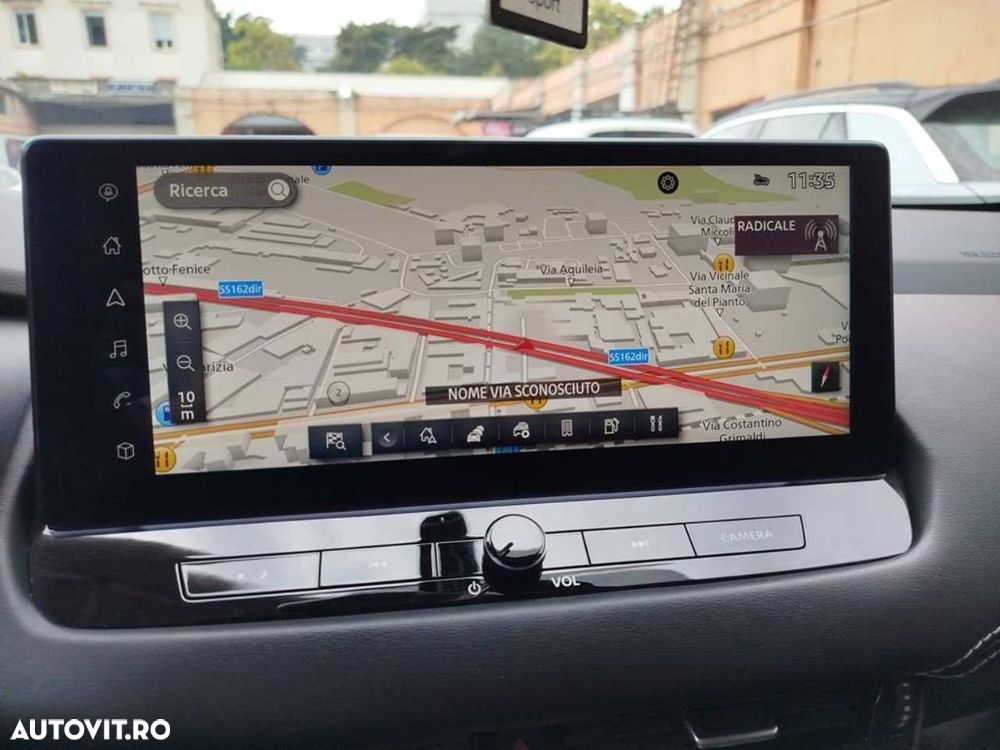 Nissan Qashqai 1.3 DIG-T N-CONNECTA - 17