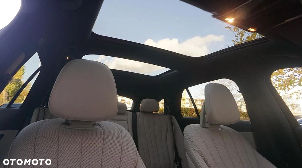 Mercedes-Benz Klasa E 300 de PHEV 4-Matic Avantgarde 9G-Tronic - 8