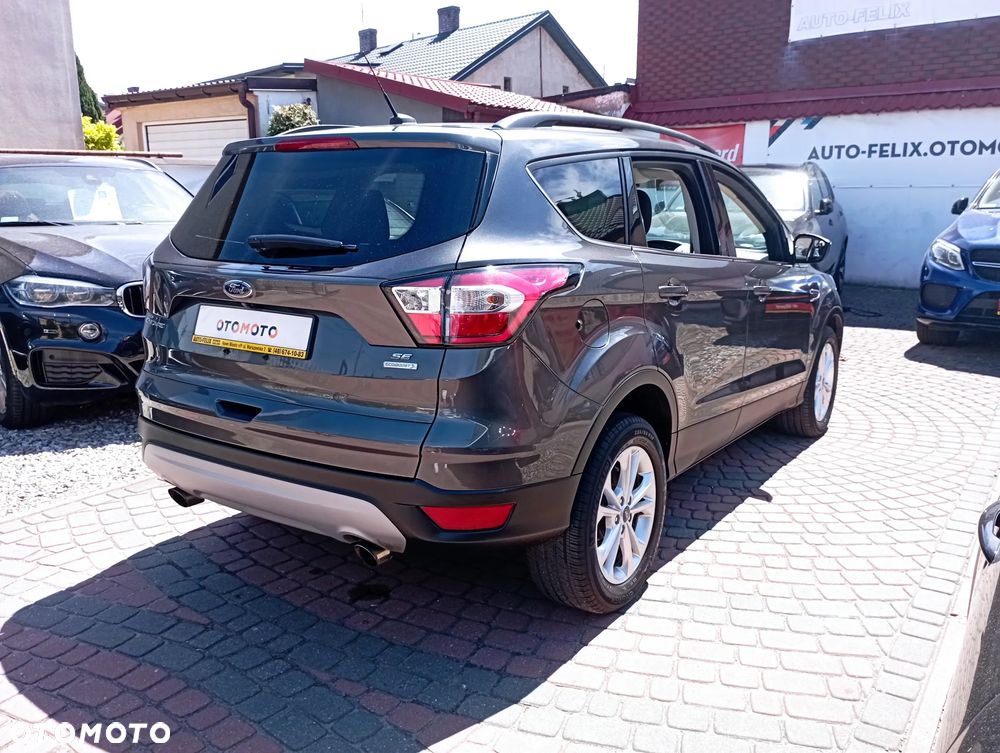 Ford Escape - 4