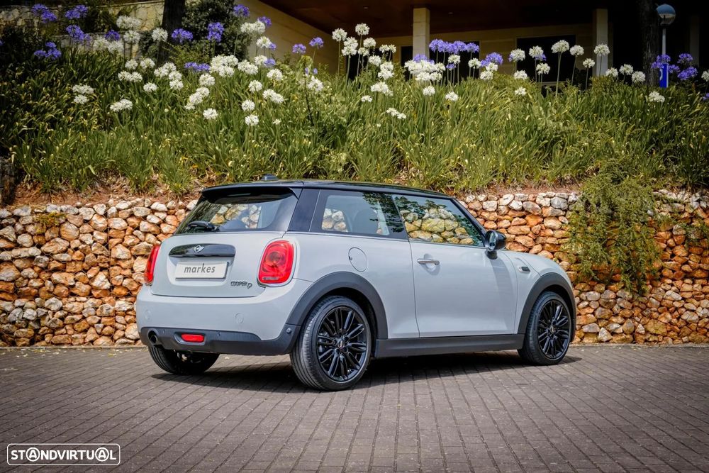 MINI 3 Portas Cooper D Auto - 10