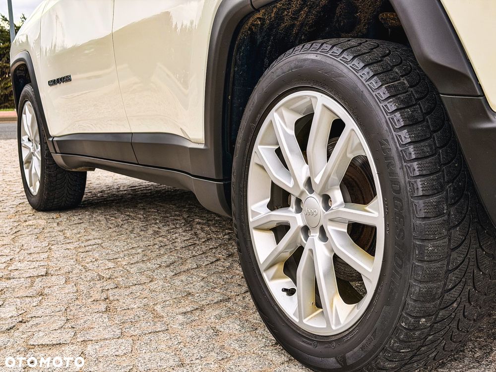 Jeep Compass 1.3 T4 4xe Automatik Limited - 28
