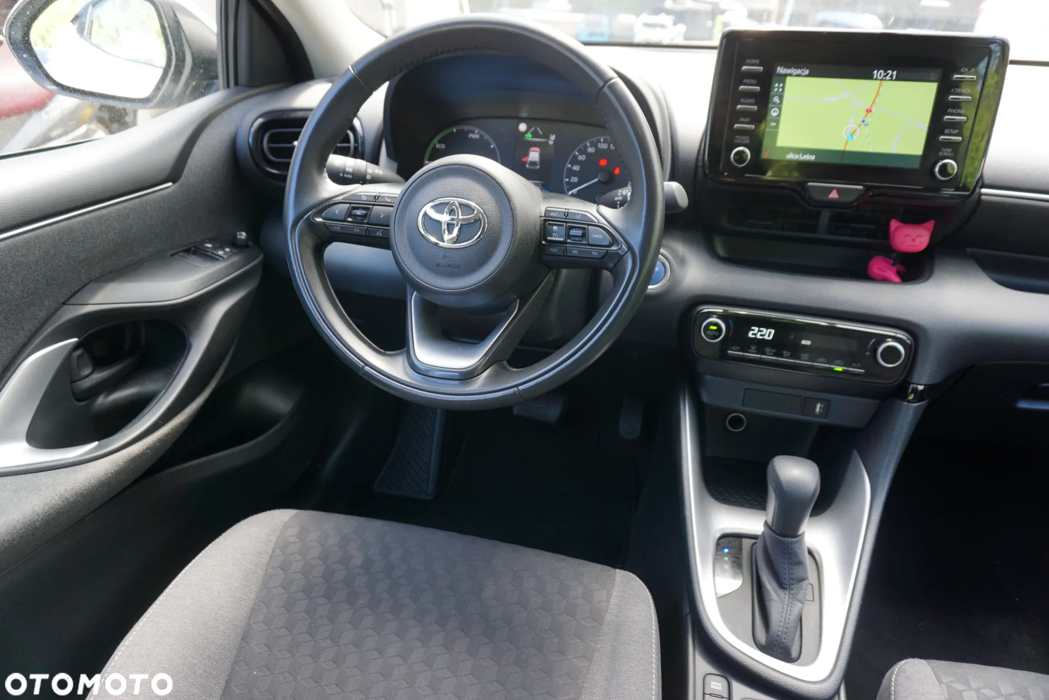 Toyota Yaris Hybrid 1.5 Style - 13