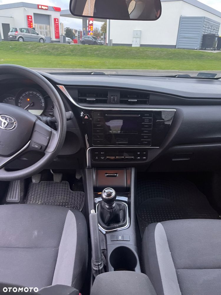 Toyota Auris - 3