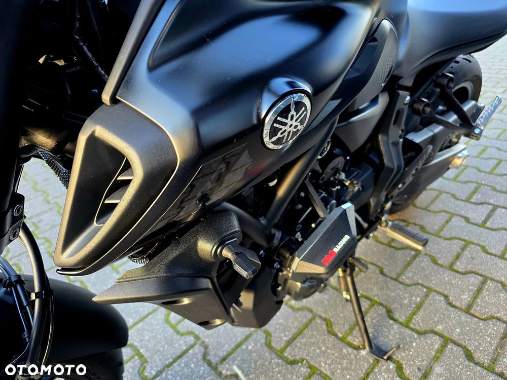 Yamaha MT - 15
