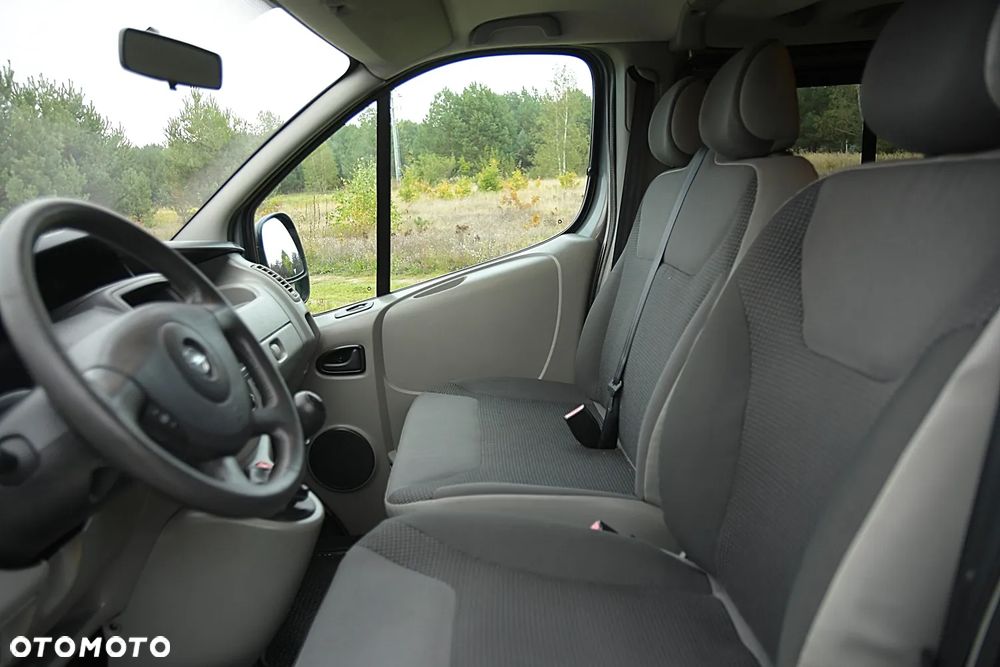 Opel Vivaro - 27
