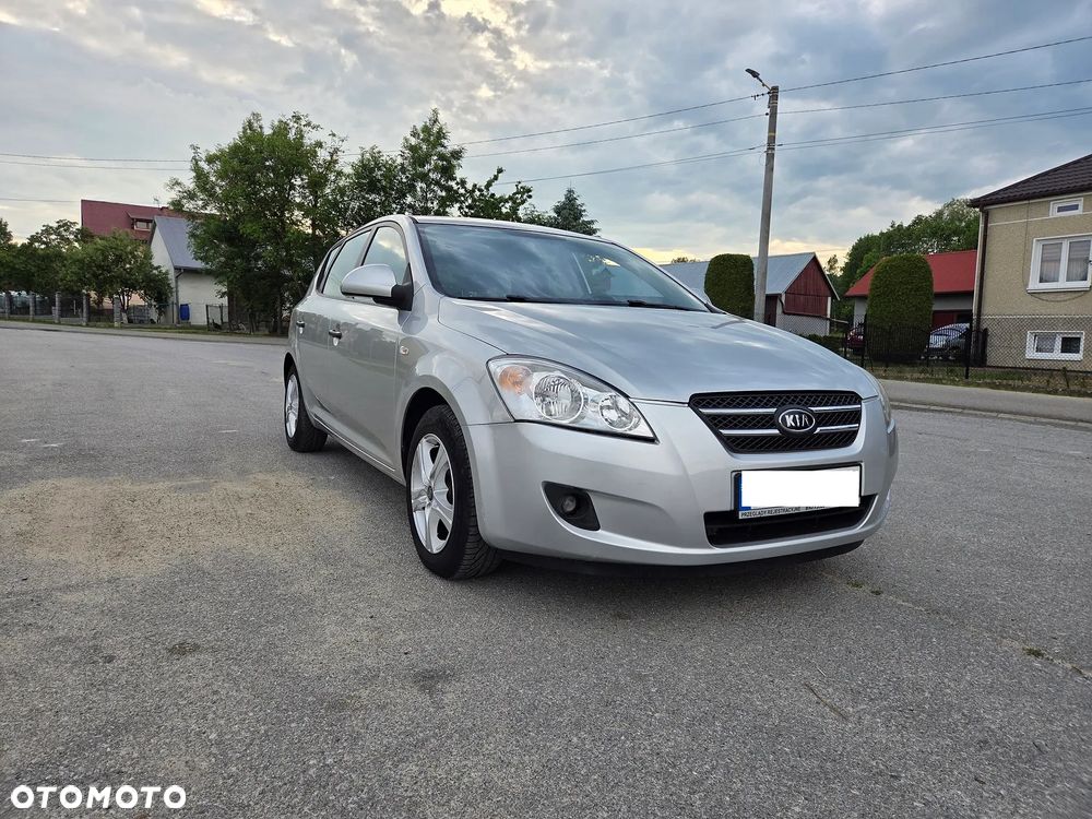 Kia Ceed 1.6 Comfort + - 10