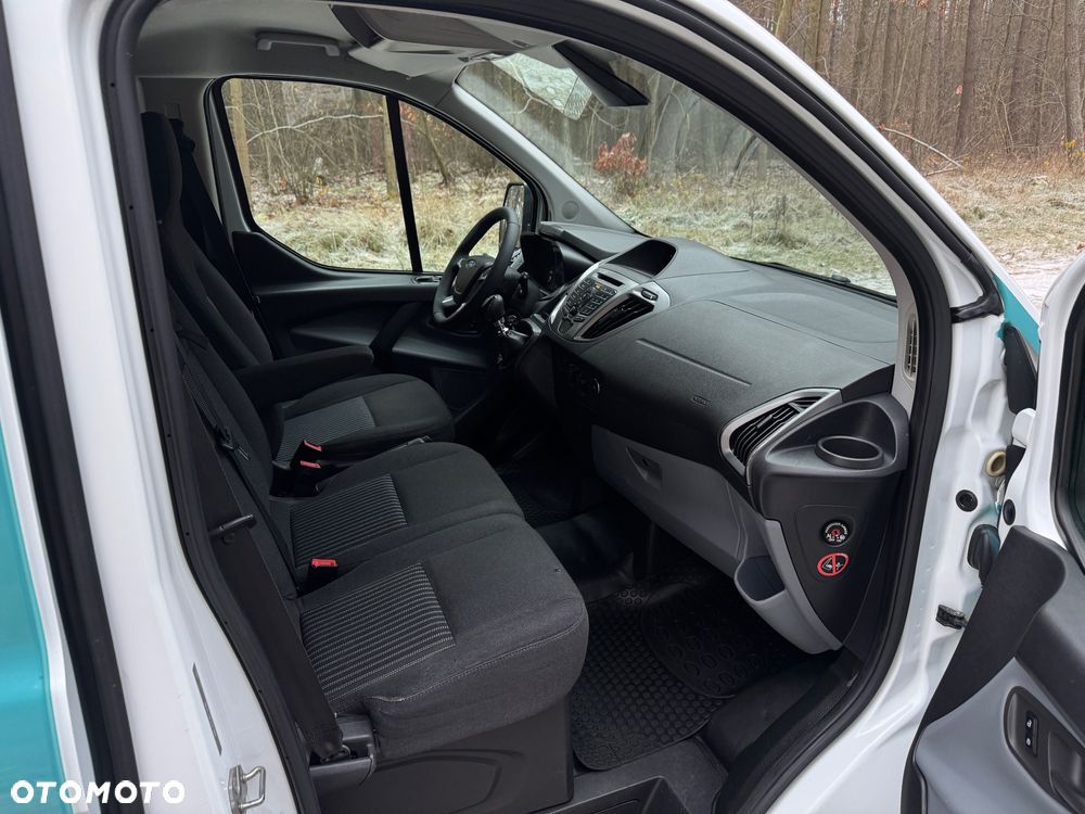 Ford Transit Custom Long - 17