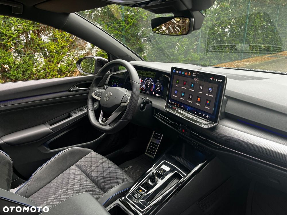 Volkswagen Golf 1.5 eTSI mHEV R-Line Plus DSG - 16