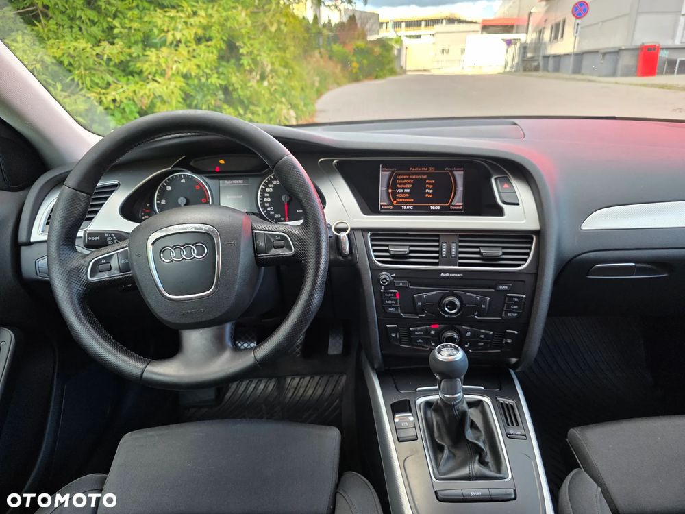 Audi A4 Avant 2.0 TDI e DPF S line Sportpaket - 11