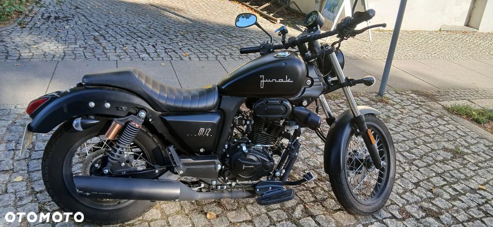 Junak M12 - 1