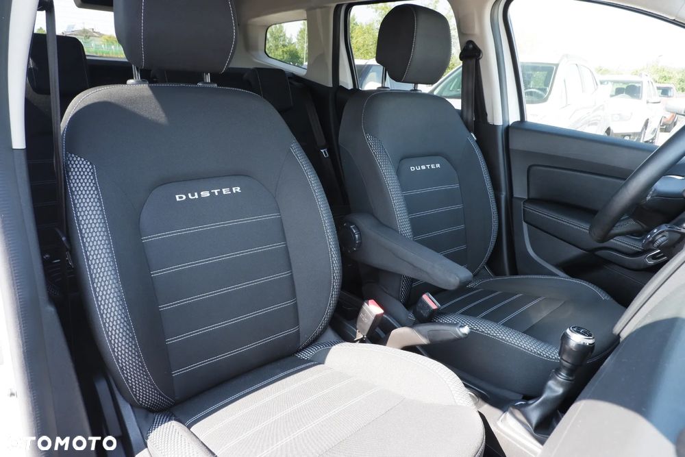 Dacia Duster 1.6 SCe Prestige - 10