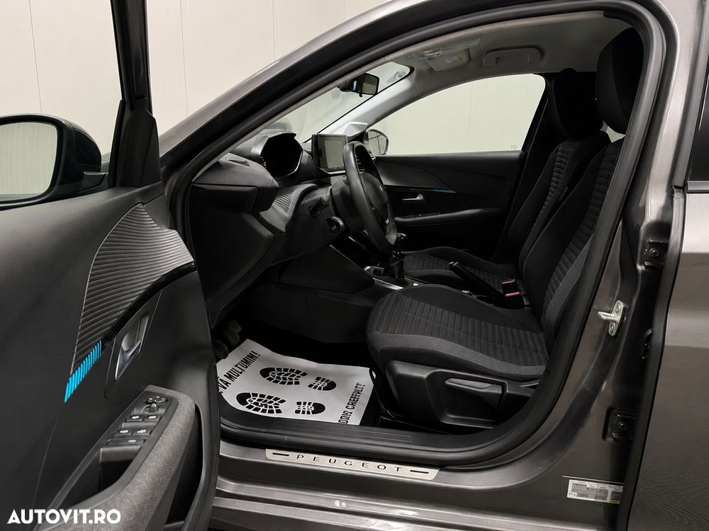 Peugeot 208 1.2 L PureTech STT Active - 9