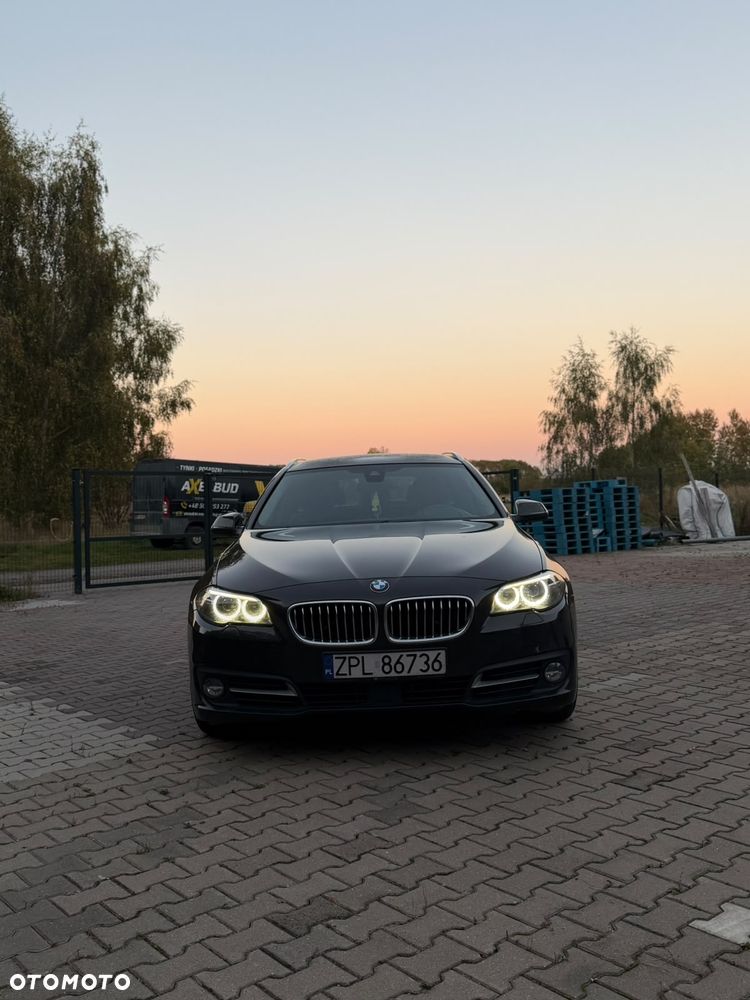 BMW Seria 5 520d Luxury Line - 36