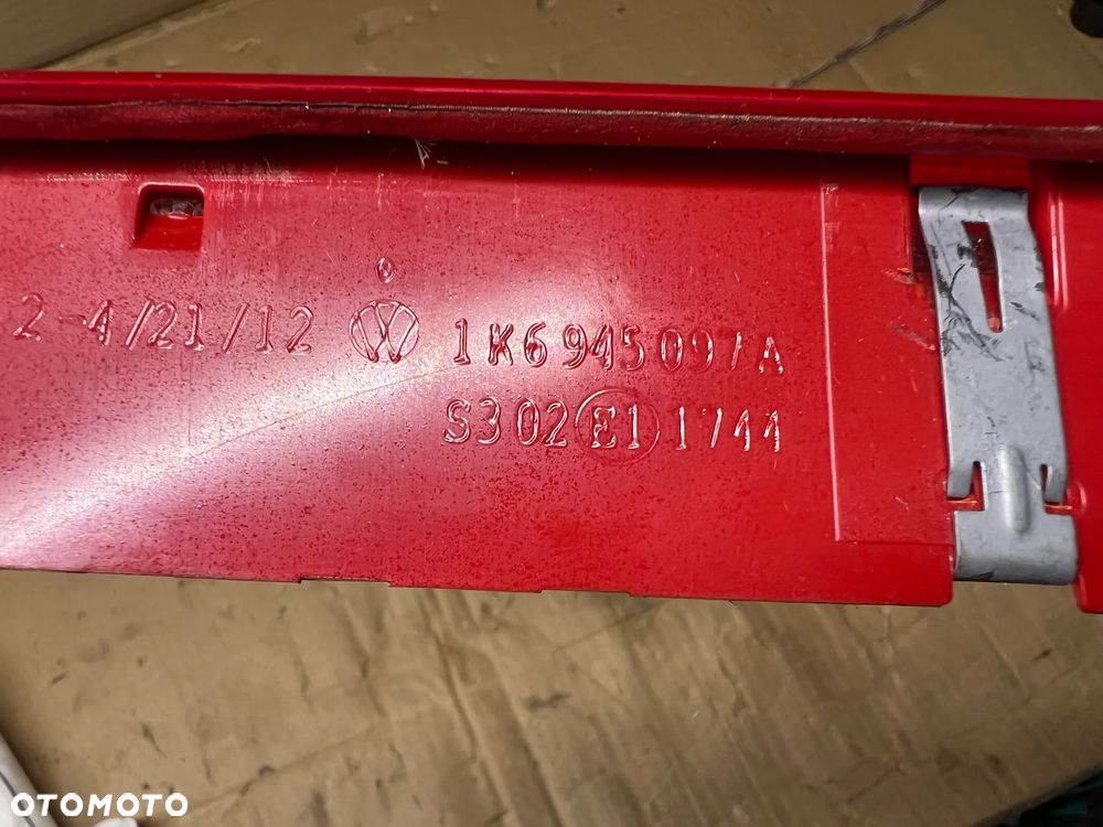 Trzecie światło stop VW Golf VI 6 Kombi 1K6945097A - 4