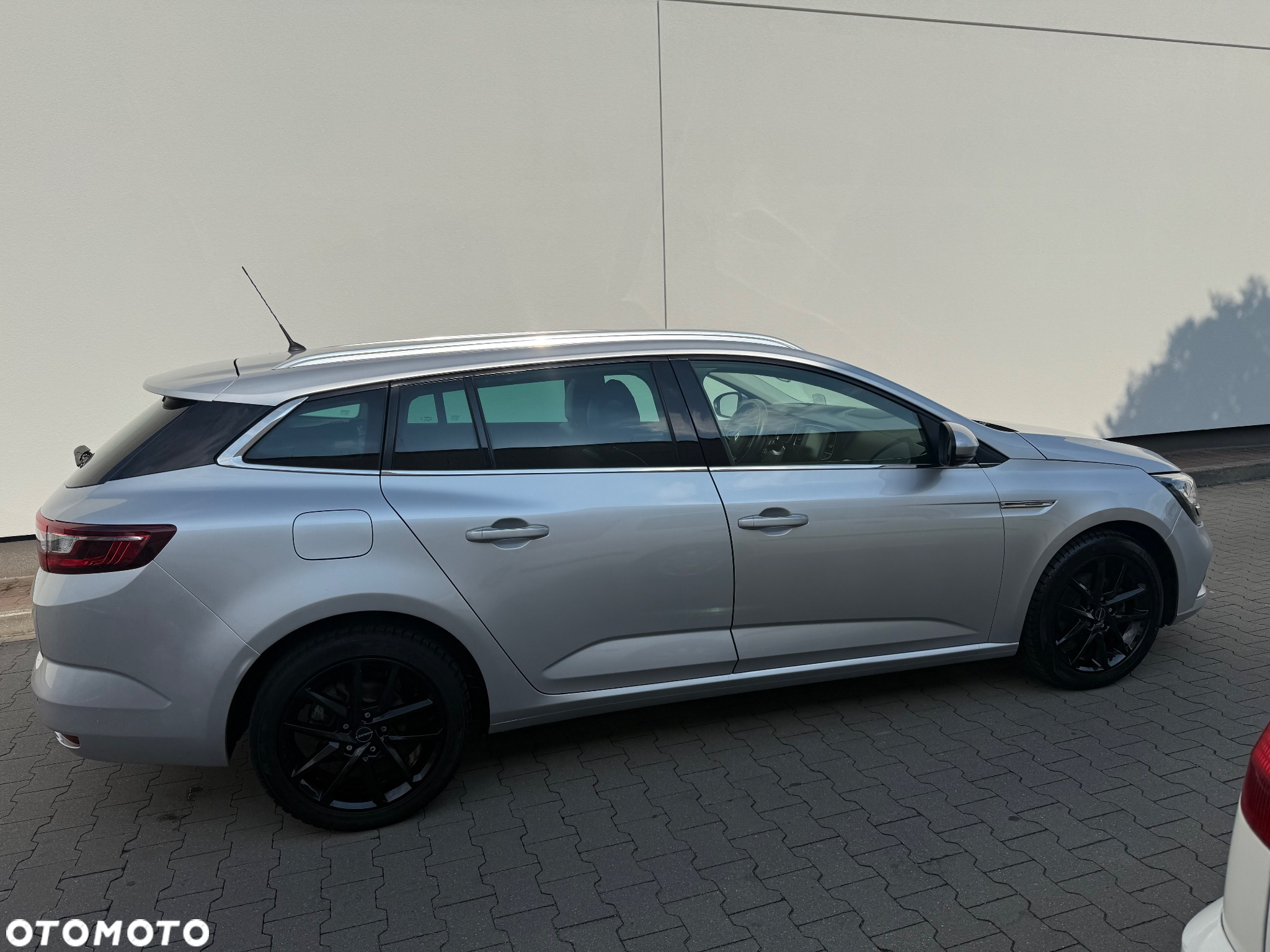 Renault Megane 1.5 dCi Bose EDC - 8