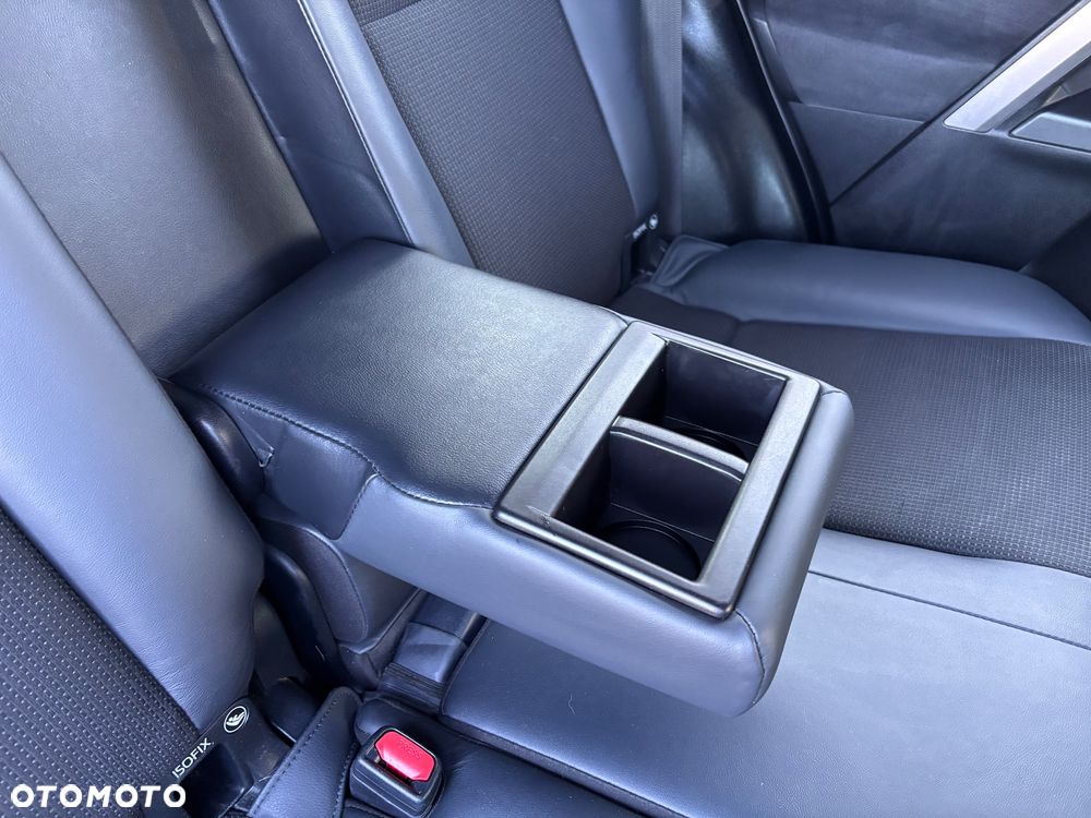 Toyota RAV4 2.0 D-4D Prestige 4x2 - 33