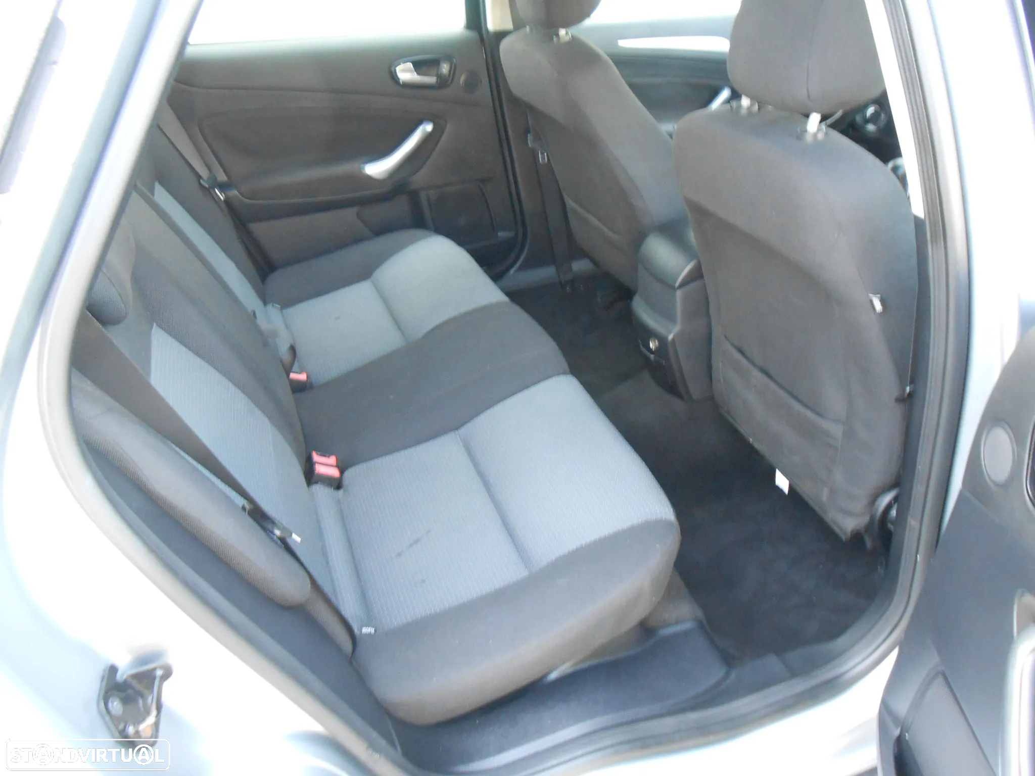 Ford Mondeo SW 1.8 TDCi ECOnetic - 24