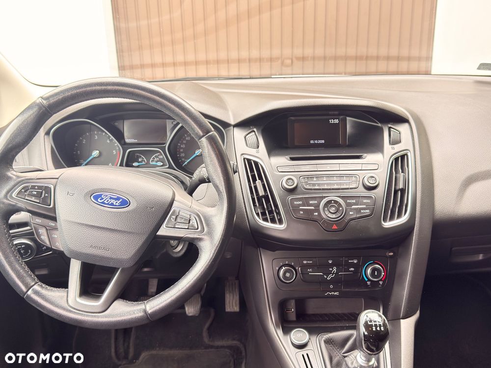 Ford Focus - 13