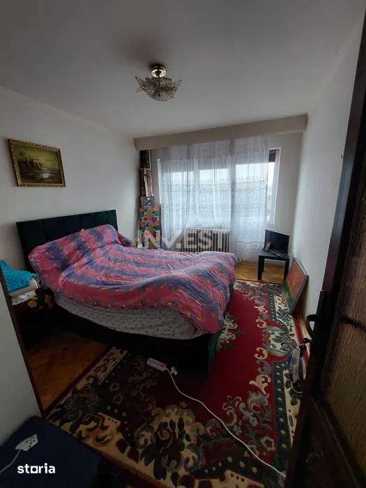 Apartament 2 camere-53 mp-Podu Ros-Piata Nicolina — fotografia 1