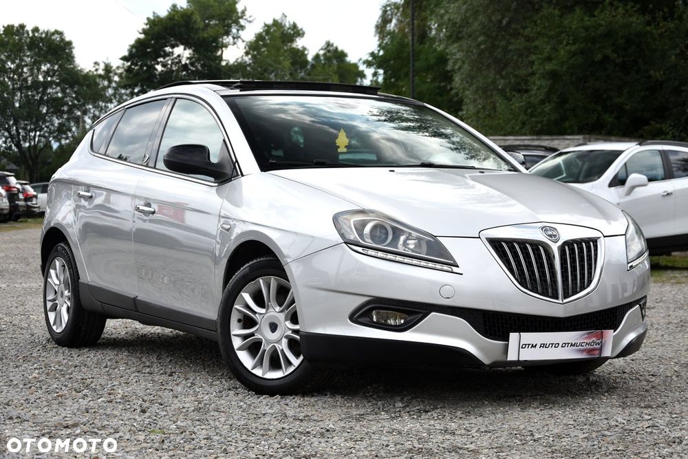 Lancia Delta 1.6 MultiJet 16v Gold - 10