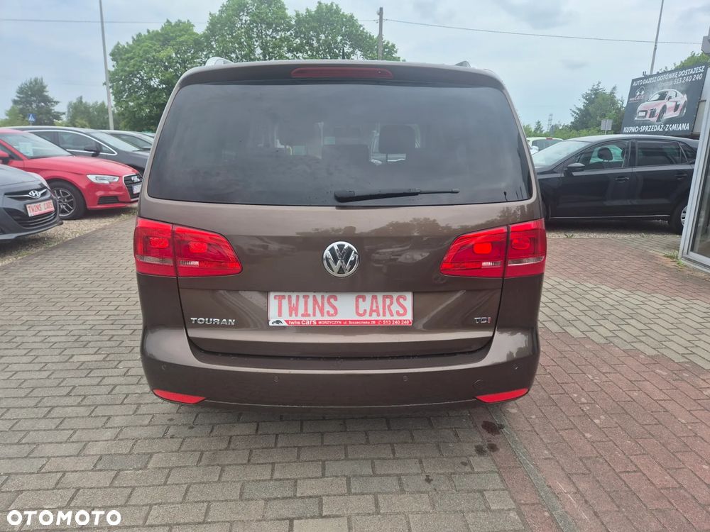 Volkswagen Touran 1.6 TDI DPF Life - 6