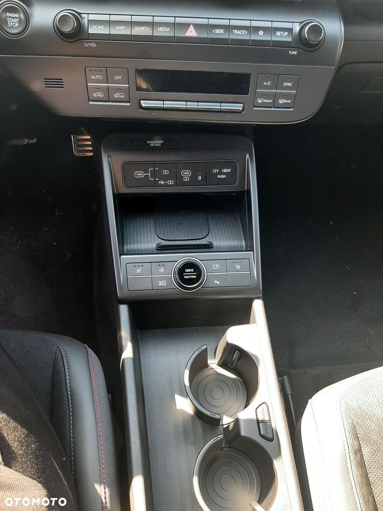 Hyundai Kona 1.6 T-GDI N-Line DCT - 14