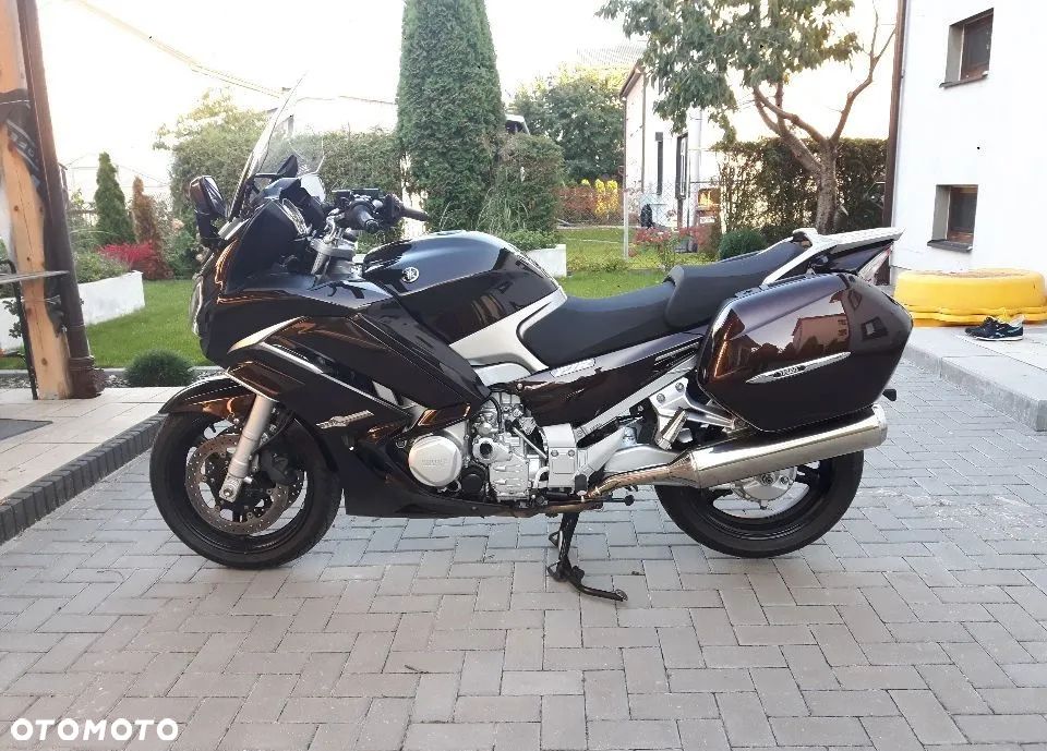 Yamaha FJR - 1