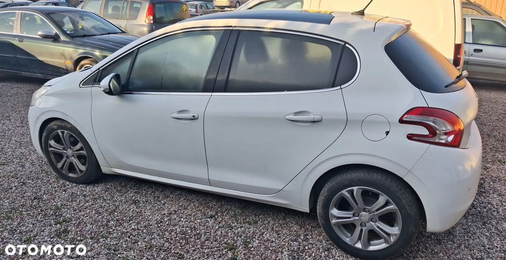 Peugeot 208 PureTech 82 Start & Stop Allure - 1