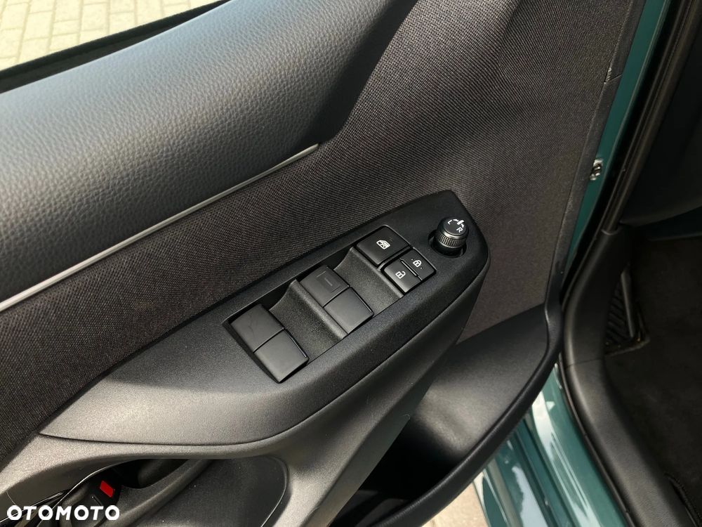 Toyota Yaris Hybrid 1.5 Style - 31