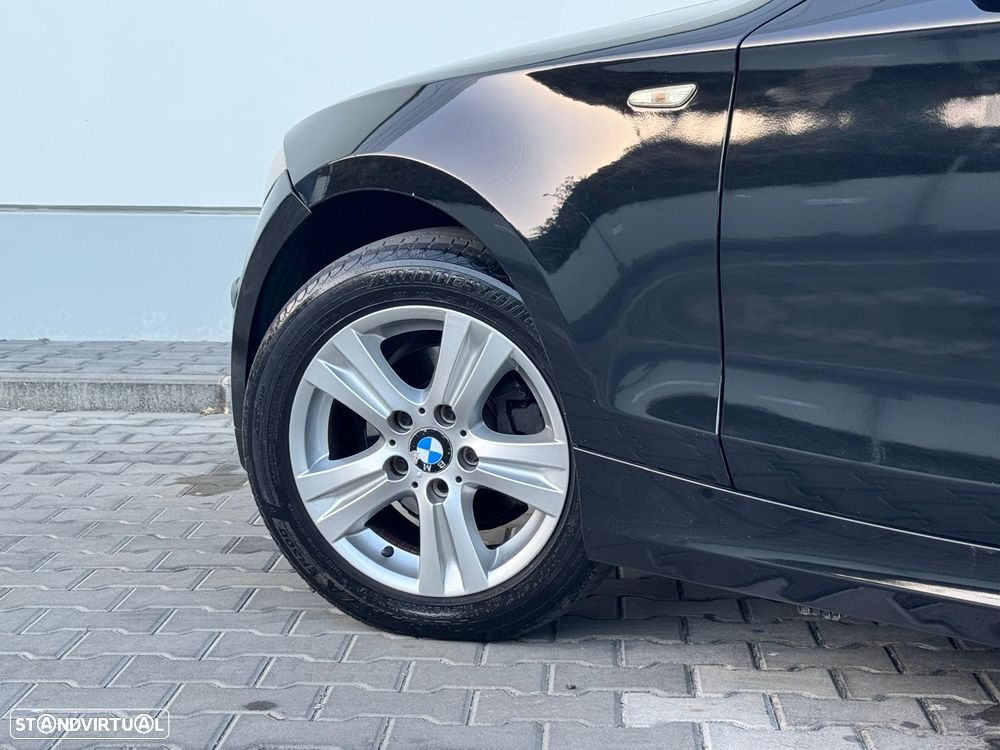 BMW 118 d Line Urban - 15