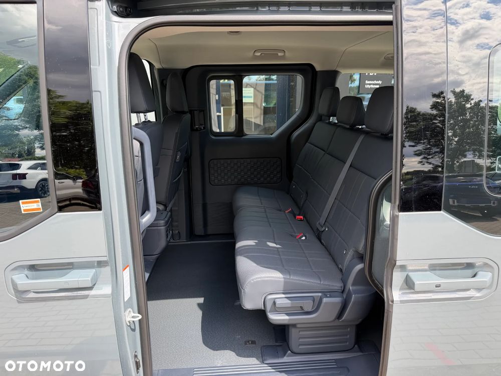 Kia PV5 - 9