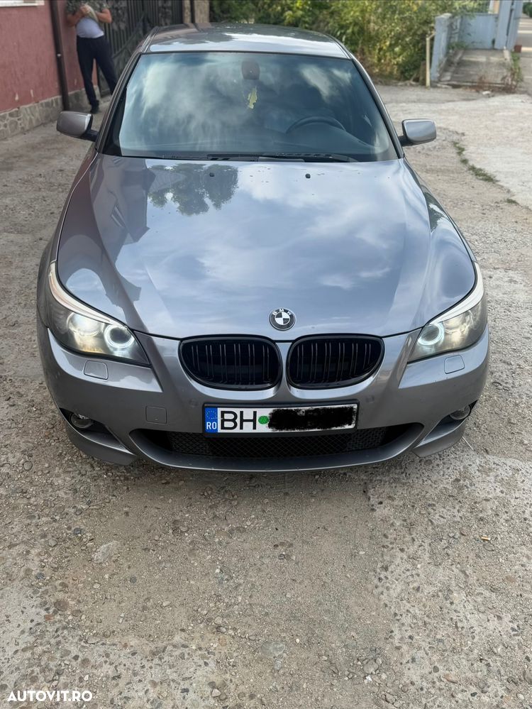 BMW Seria 5 520d - 5