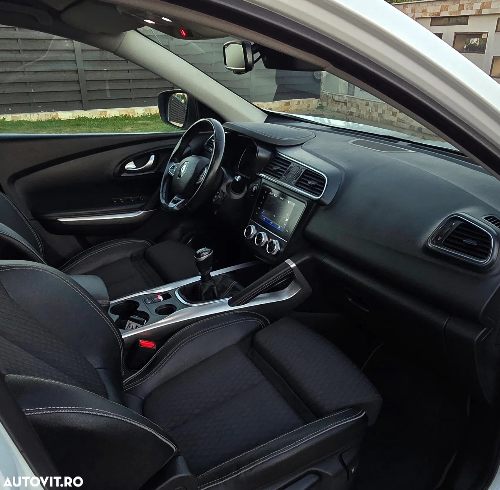 Renault Kadjar TCe 140 GPF BOSE EDITION - 10