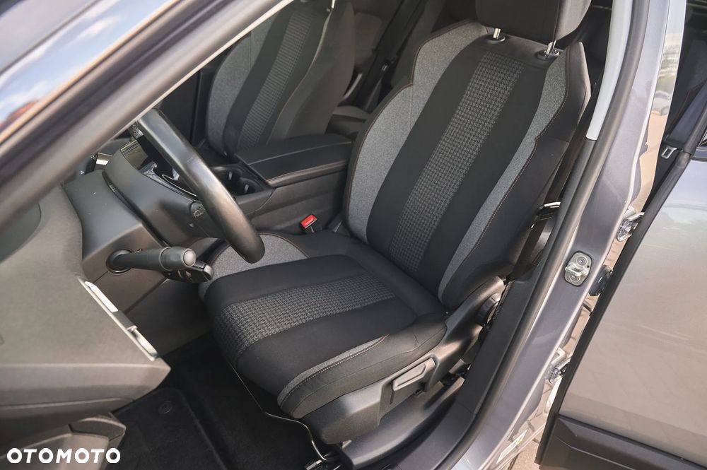 Peugeot 3008 PureTech 130 Stop & Start GPF Allure - 21