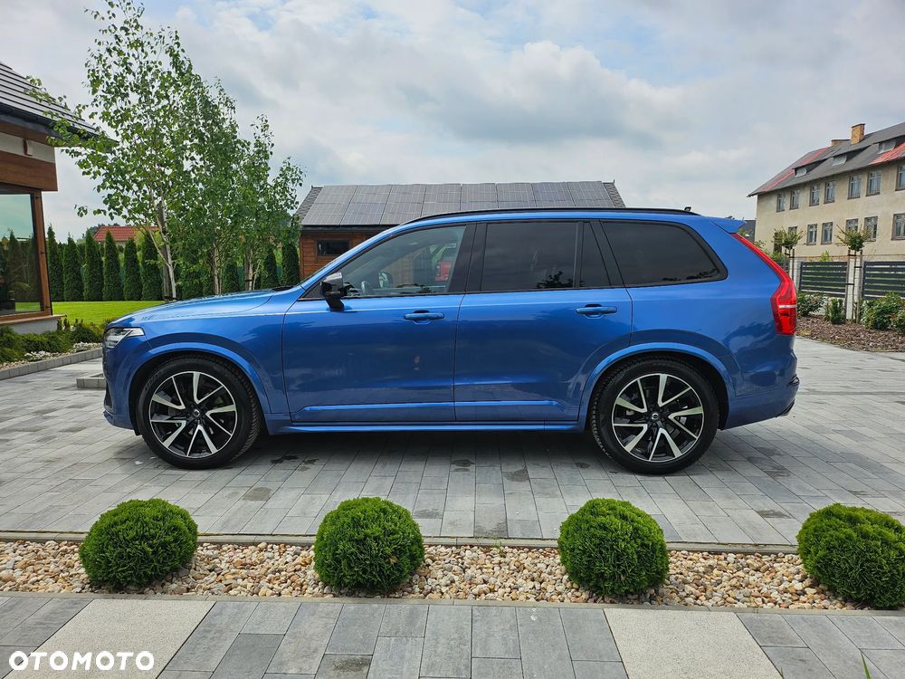 Volvo XC 90 - 9