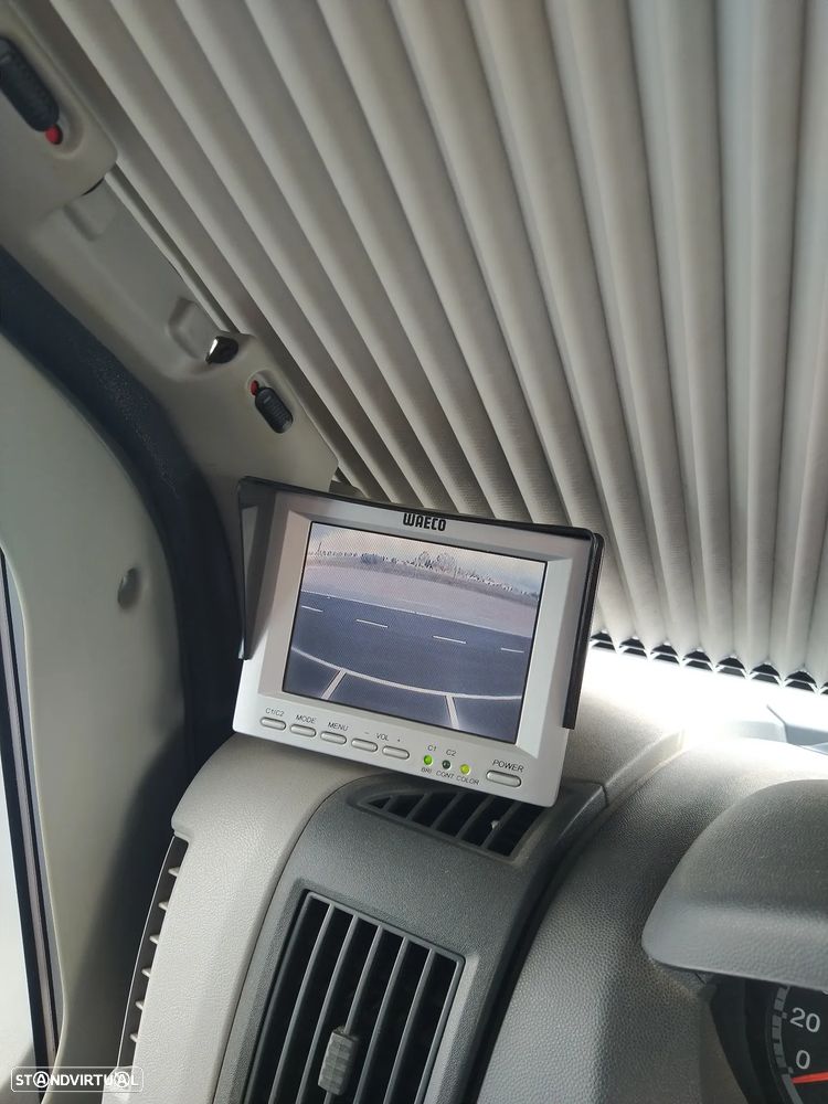 Burstner Premio - 11