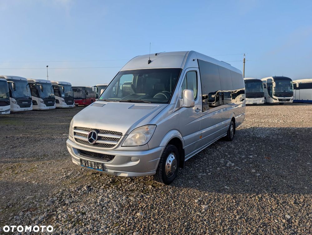 Mercedes-Benz Sprinter 519 - 11