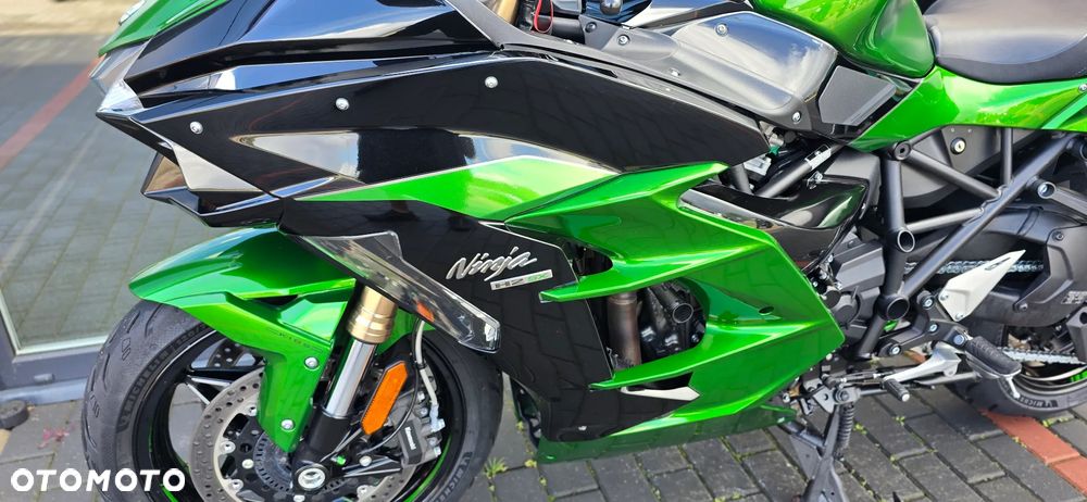 Kawasaki H2 - 33