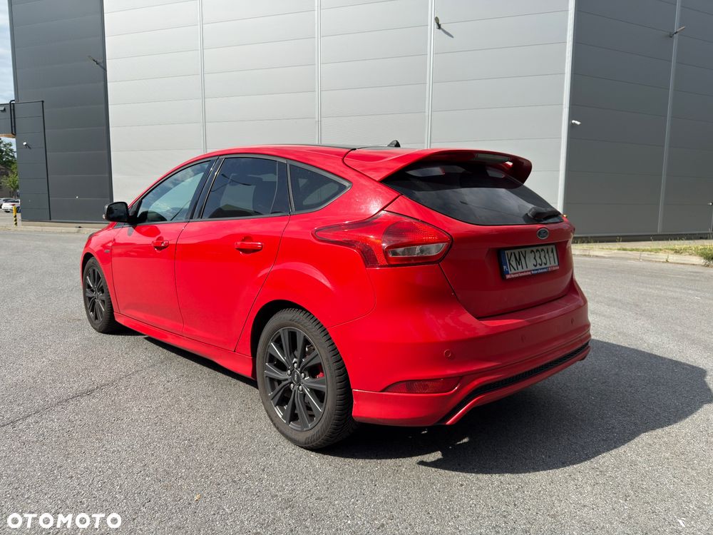 Ford Focus 1.5 TDCi ST-Line - 5