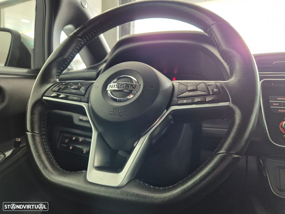 Nissan Leaf N-Connecta - 12